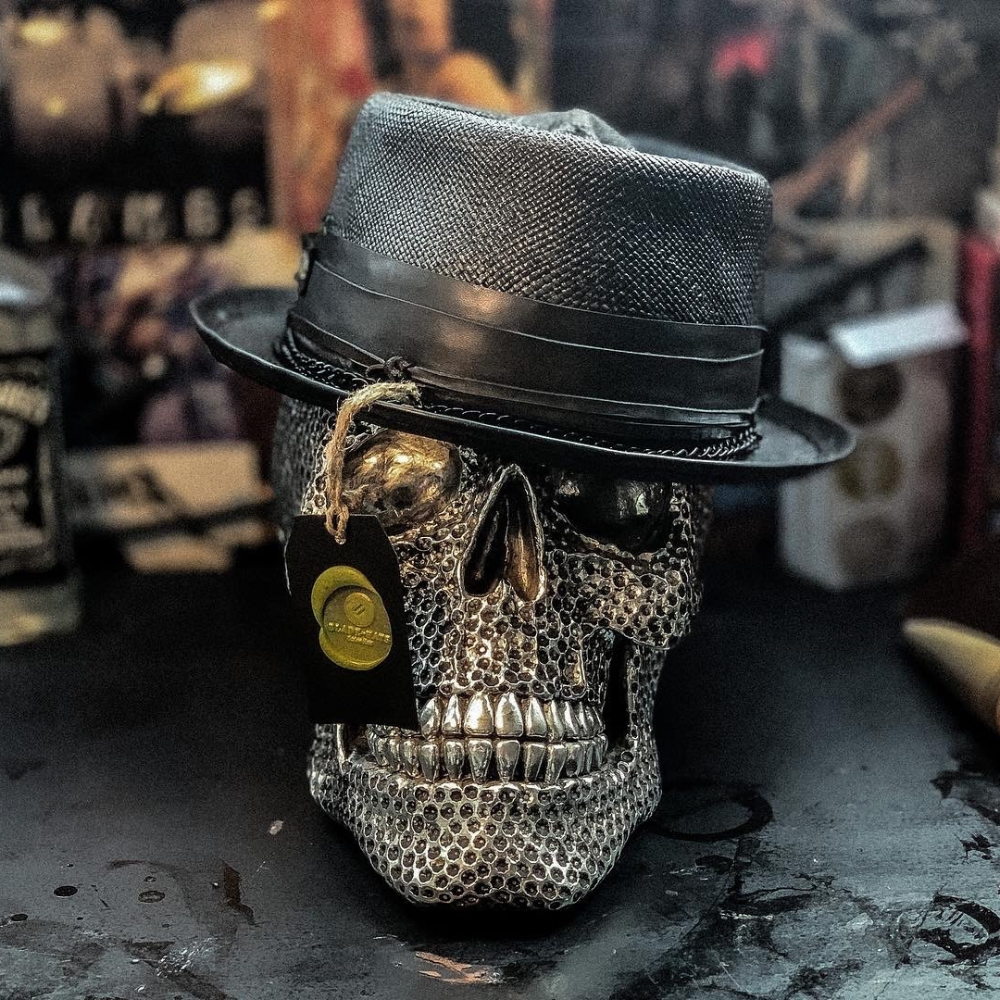 CUSTOM HAT