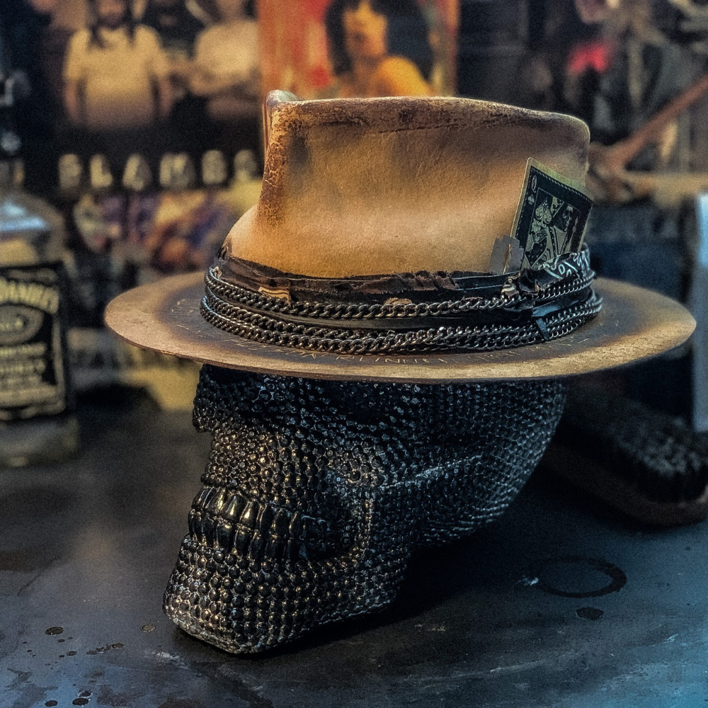 POISON