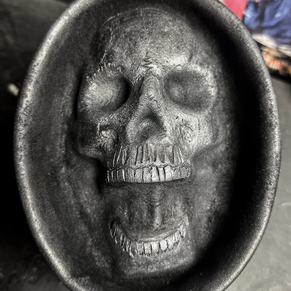 THE DEVIL INSIDE